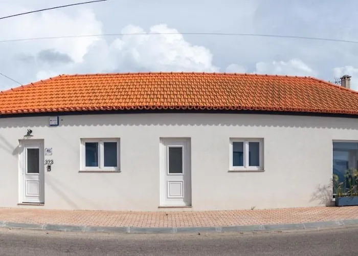 Rum i privatbostad Perto Do Mar, Local *